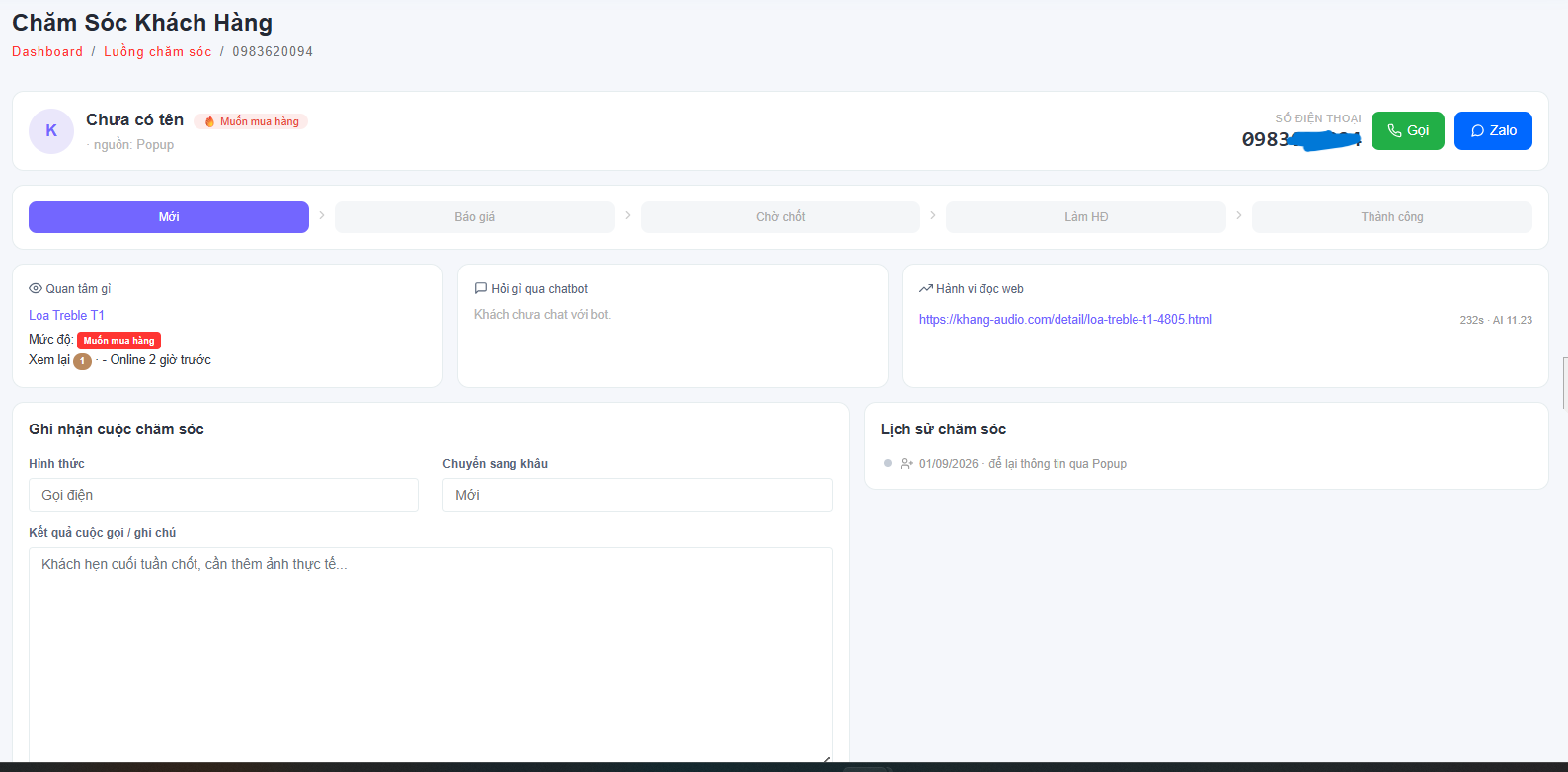 Hồ sơ một khách hàng với lịch sử đọc web và lịch sử chat